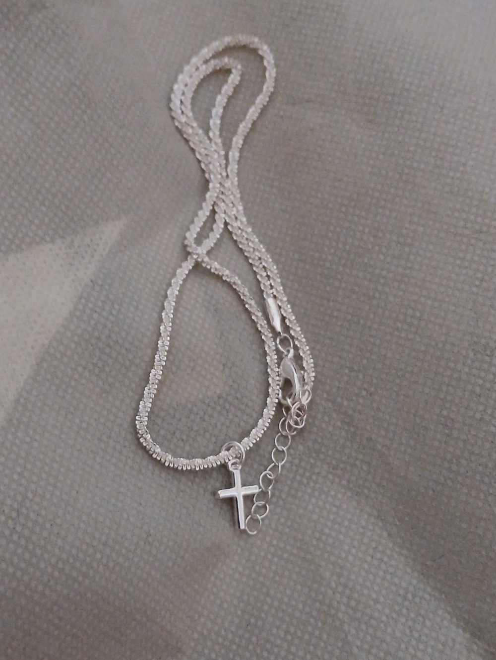 Silver Cross Pendant Necklace - Elegant Women's Jewelry